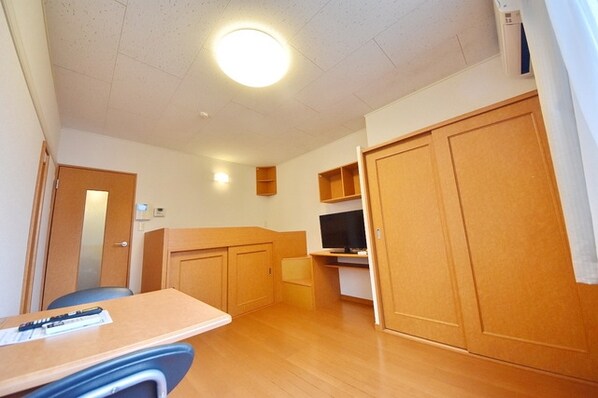 レオパレスKAZUの物件内観写真